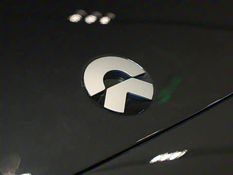 2025�� 75kWh Touring