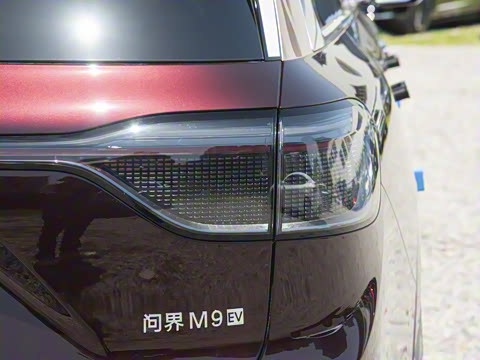 2025�� ���� Ultra�� 100kWh 6����