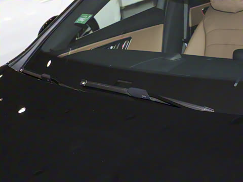 2024�� E 350 e L ���ʽ��϶����˶��γ�