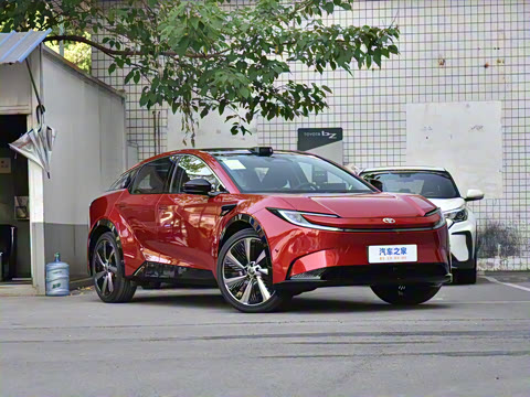 2025�� 550 PRO���а�