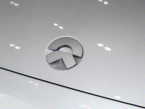 2025�� 75kWh Touring