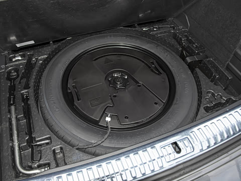 2025�� quattro 45�����ذ� 40TFSI ʱ�ж�����