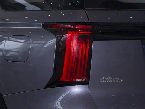 2023�� 2.0T�Զ�������Ӣ ����