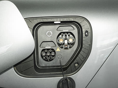 2025�� ���� 240 Pro�������ٸ�����ʻ