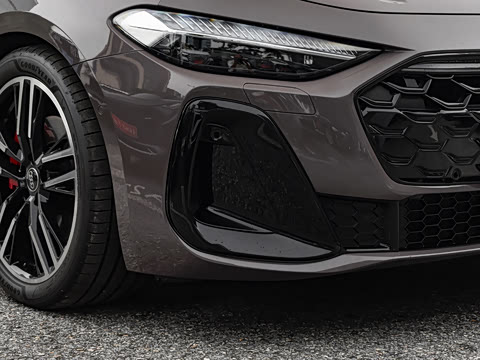 2026�� 2.0T �˶��� Plus