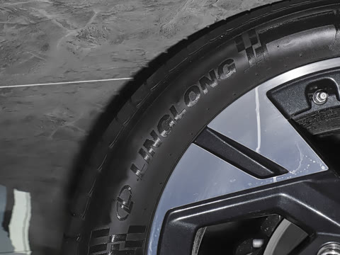 2025�� 210km ������