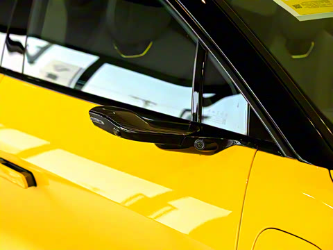 2025�� 900 ������