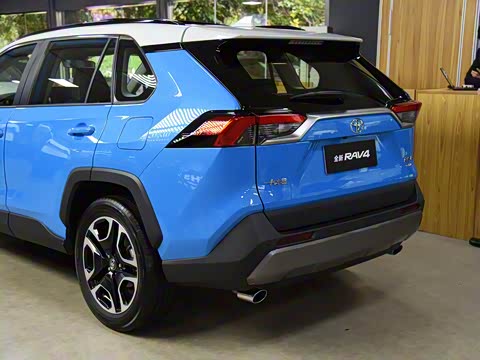 2020�� 2.0L CVT��������