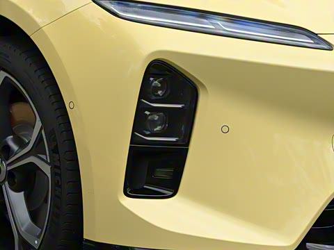 2025�� 75kWh Touring