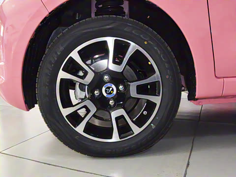 2021�� 318km 31.45kWh