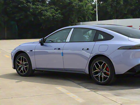 2025�� ���� 550Pro�캽��