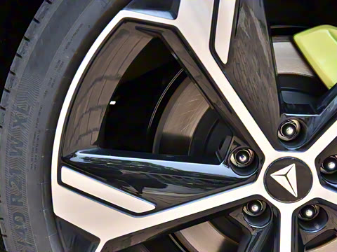 2023�� 200Max���̰�