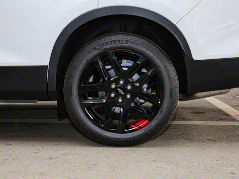 2022�� ��� 650T Redline 5�� �Ͱ�