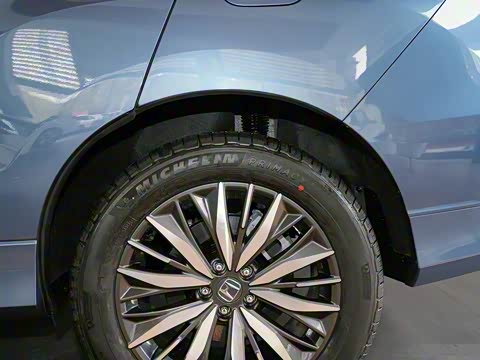 2020�� 370TURBO ���������