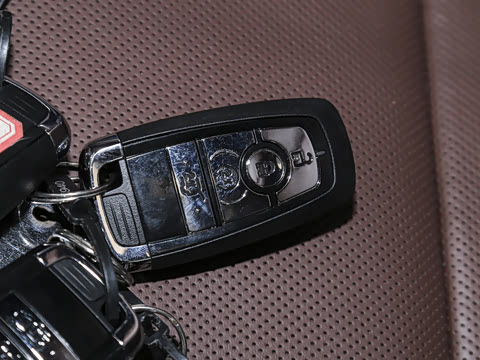 2025�� 3.5T �ܲð�