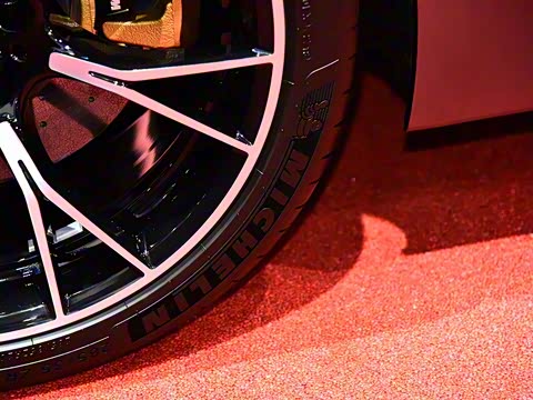 2019�� M5 ������