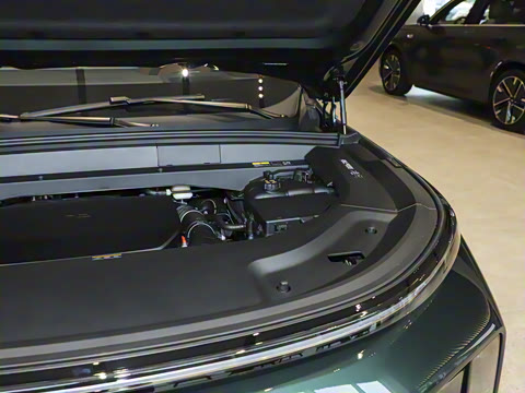 2025�� Ultra ���ܻ��°�