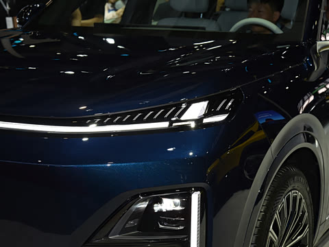 2025�� ����Ultra+