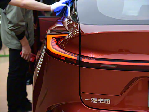 2025�� 630 MAX���а�