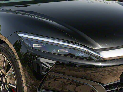 2025�� EV 701KM�����״�������