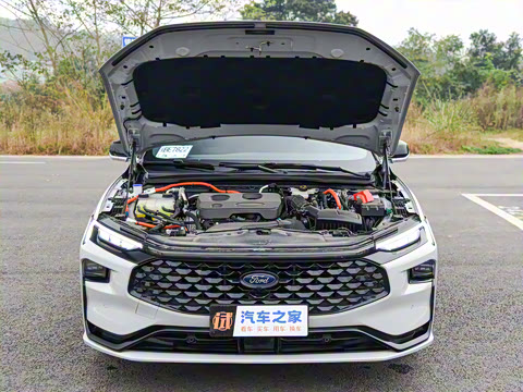 2023�� 1.5T E-�춯 ST-Line