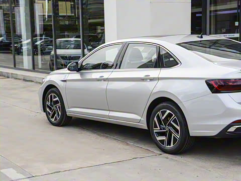 2025�� �Ŀ��� 300TSI DSG��Խ��