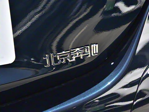 2025�� �Ŀ� C 350 eL