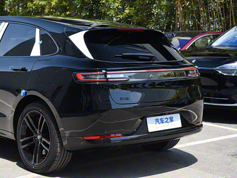 2025�� ���� Ultra ������