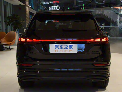 2023�� 40 e-tron ��ҫ�� ����ʿ��