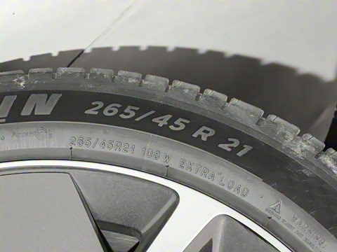 2025�� Ultra ���ܻ��°�