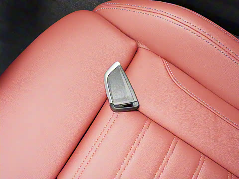 2021�� 425i M�˶���ҹ��