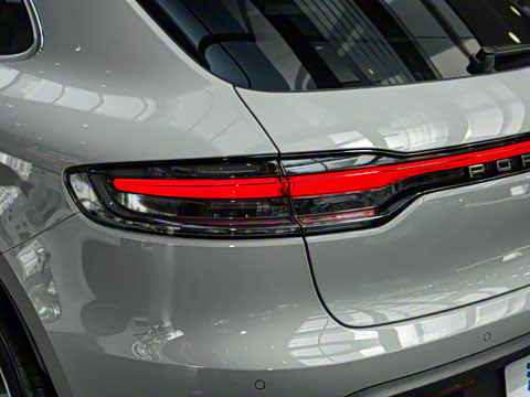 2025�� Macan 2.0T ���ΰ�