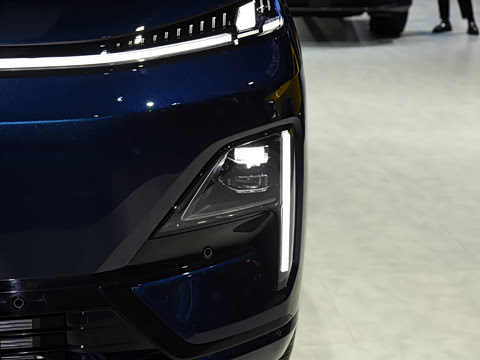 2025�� ����Ultra+