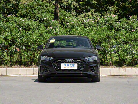 2025�� 200���������� 40 TFSI ����������