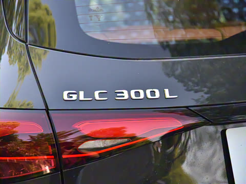 2023�� GLC 300 L 4MATIC ������ 7��