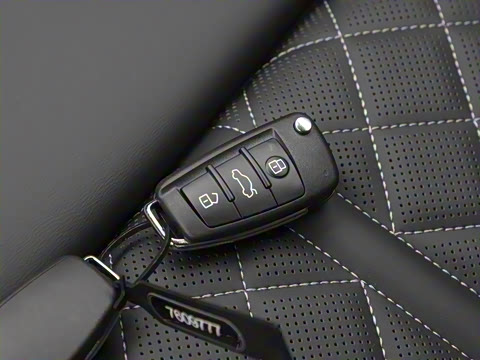 2025�� quattro 45�����ذ� 45TFSI quattro ʱ�ж�����