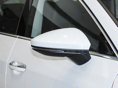 2025�� 45 TFSI ������