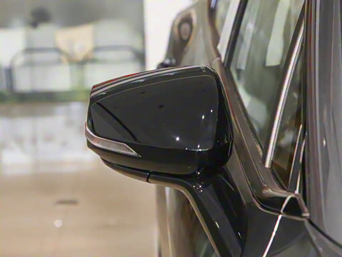 2025�� 2.0T ��������