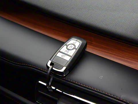 2020�� 3.0T V6 ����������