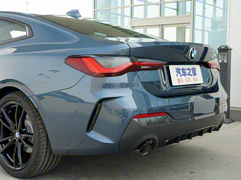 2021�� 425i M�˶���ҹ��