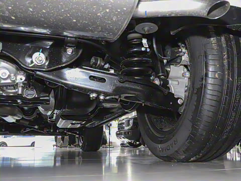 2025�� 2.0T 4WD Ultra