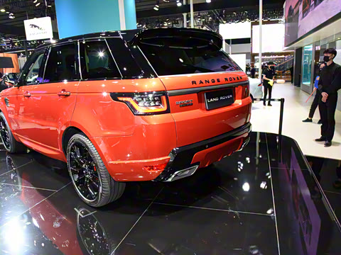 2022�� 3.0 L6 �������İ�