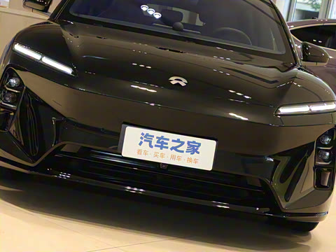 2025�� 75kWh Touring