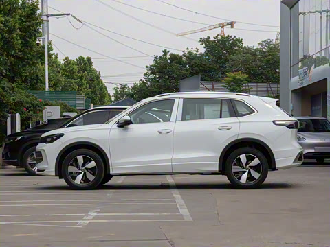 2025�� PRO 380TSI �������а�