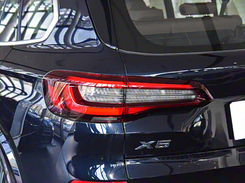 2021�� xDrive45e M�˶���װ