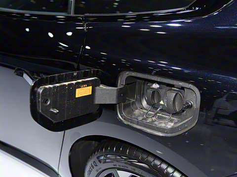 2025�� ���� 550AirѲ����