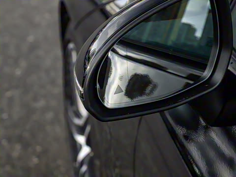 2023�� AMG EQE 53 4MATIC+