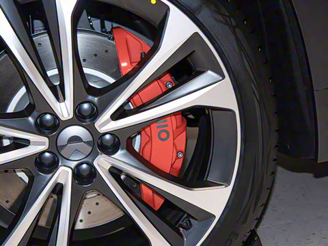 2023�� 100kWh �׷���