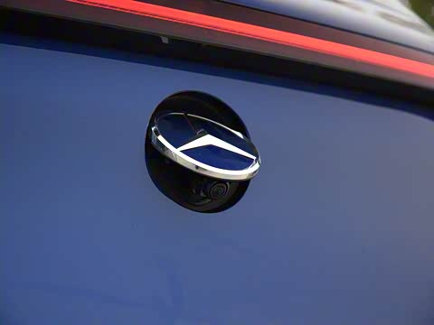 2020�� EQC 400 4MATIC