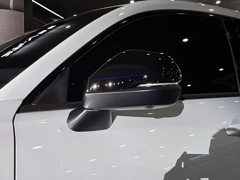 2023�� 2.0L e:HEV ��������